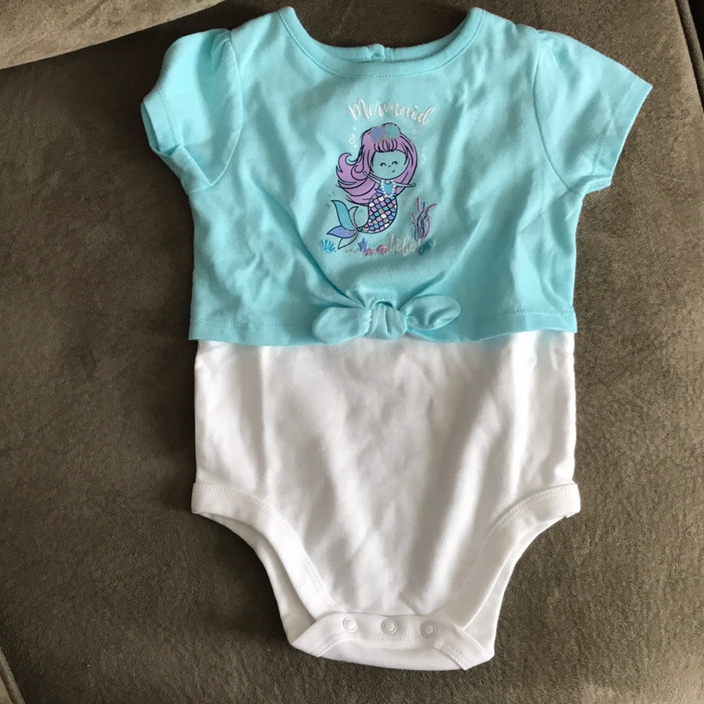 Baby onesie 👶🏻